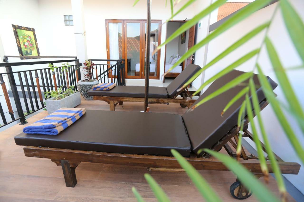 Family Villa Sanur Esterno foto