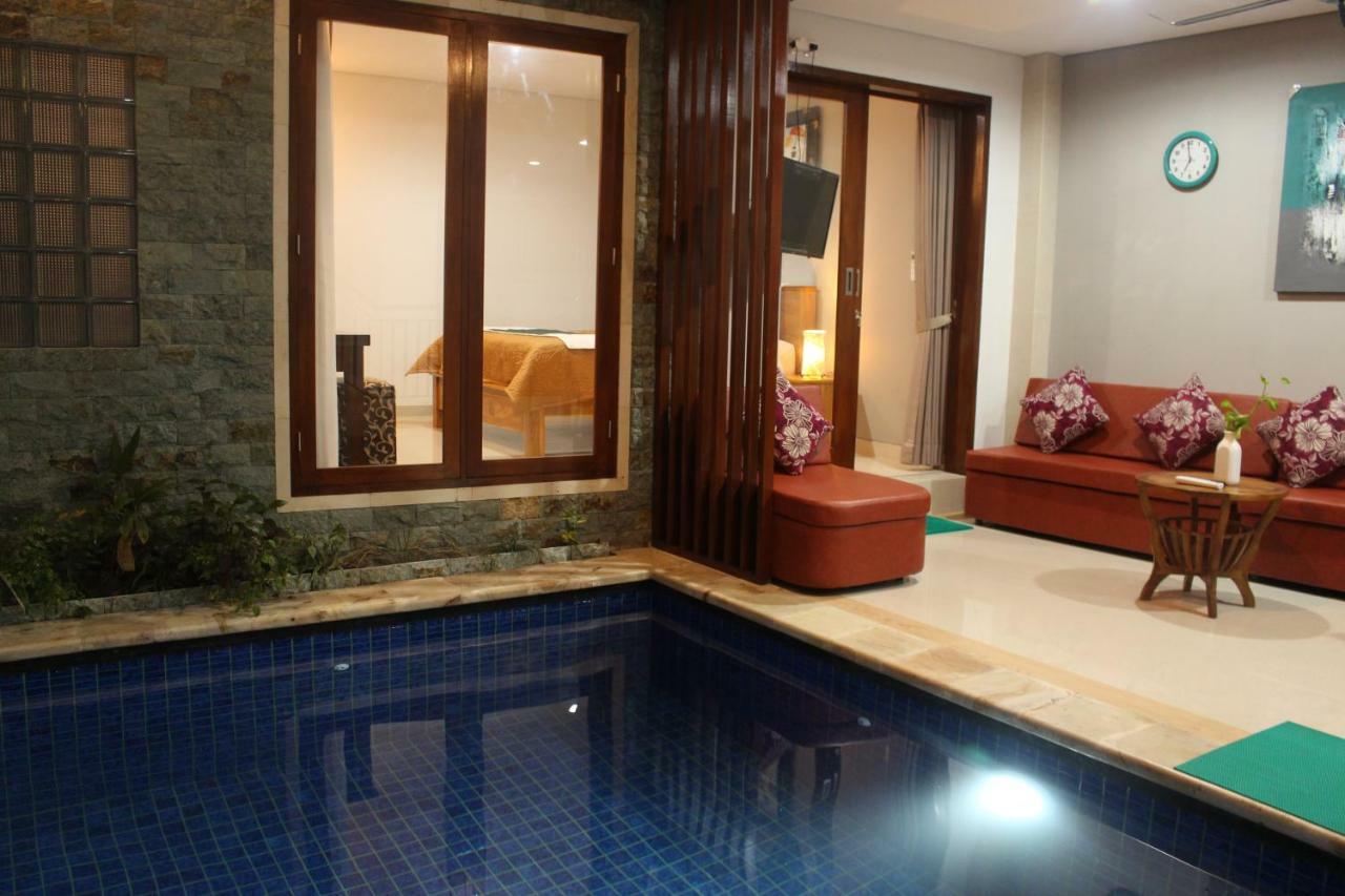 Family Villa Sanur Esterno foto